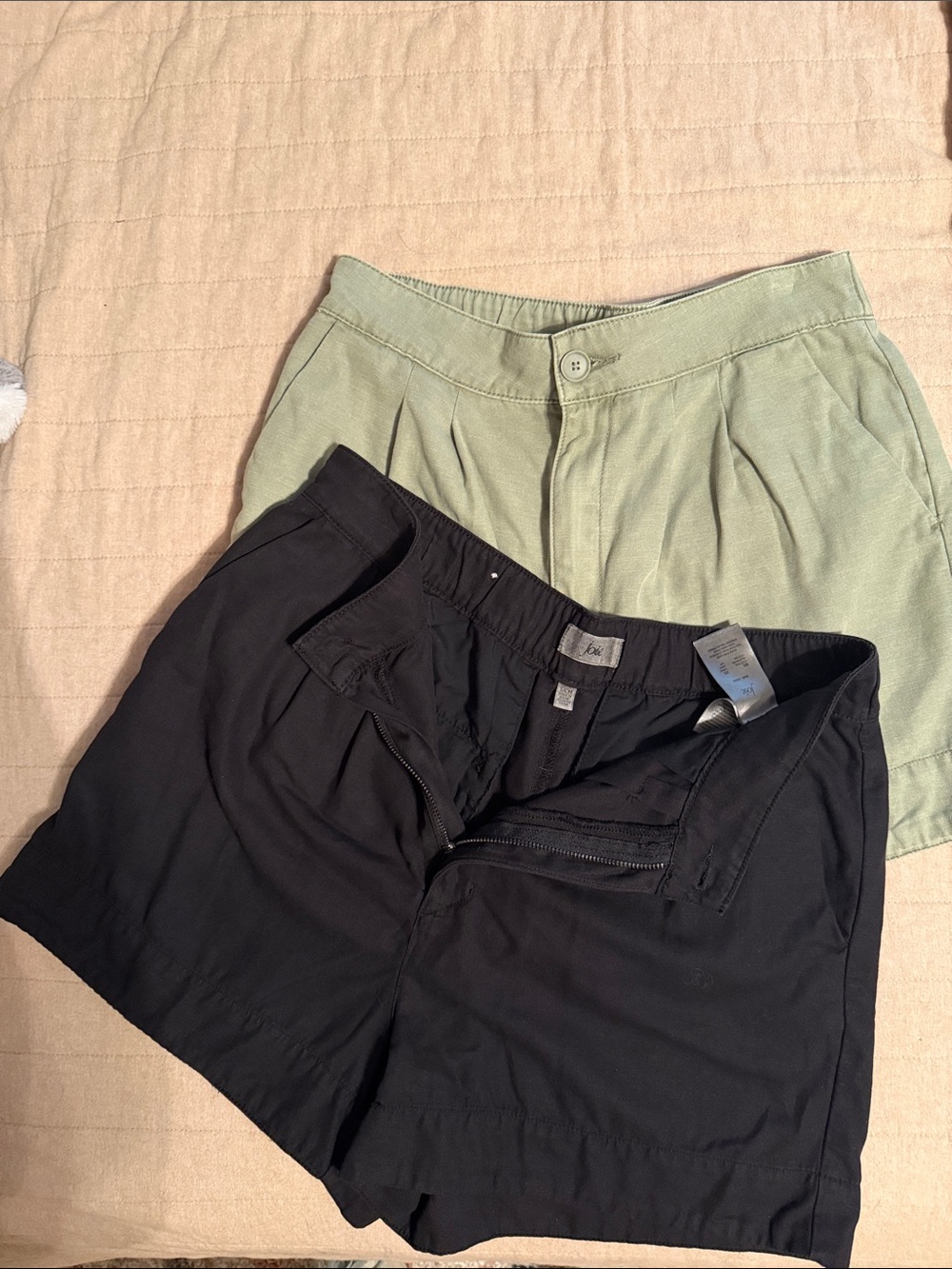 Joie Black High-Waist Pull-On Shorts